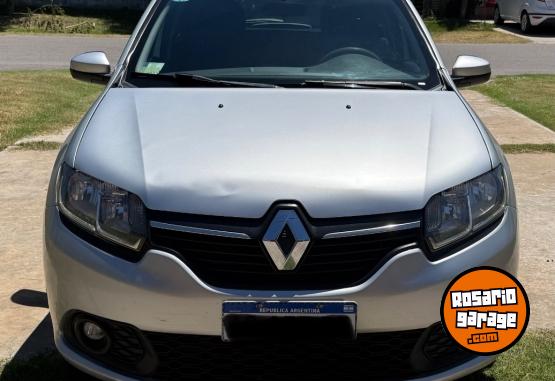 Autos - Renault Sandero Dynamique 1.6 8.V 2017 GNC 124000Km - En Venta