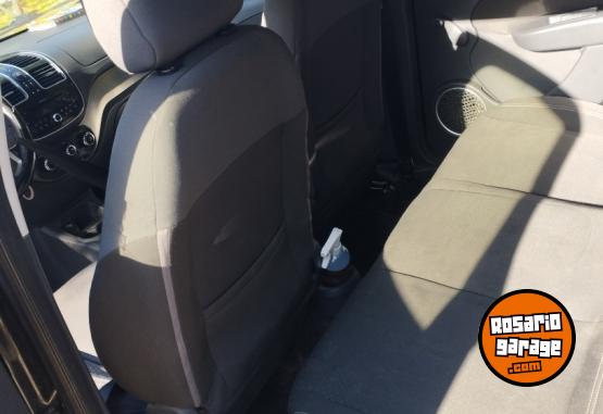 Autos - Fiat Grand Siena 1.4 atractive 2015 Nafta 150000Km - En Venta