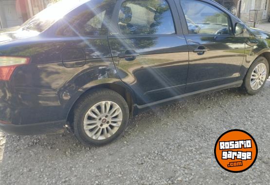 Autos - Fiat Grand Siena 1.4 atractive 2015 Nafta 150000Km - En Venta