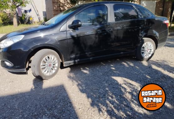Autos - Fiat Grand Siena 1.4 atractive 2015 Nafta 150000Km - En Venta