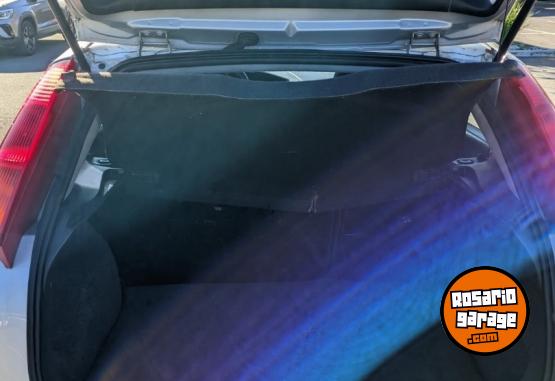 Autos - Ford Focus Ambiente 2009 Nafta 232000Km - En Venta