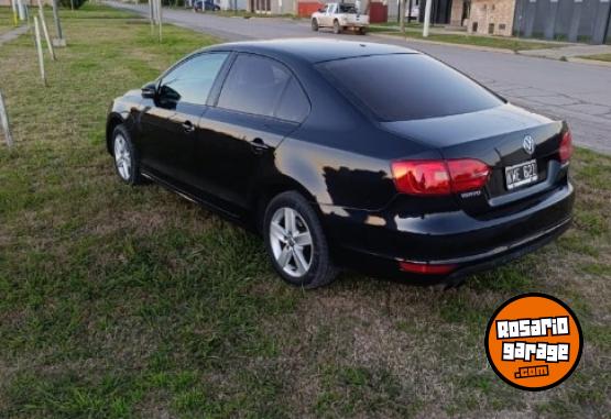 Autos - Volkswagen Vento 2012 Diesel 184000Km - En Venta