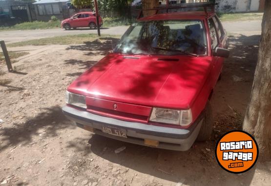Autos - Renault 9 1995 GNC 111111Km - En Venta