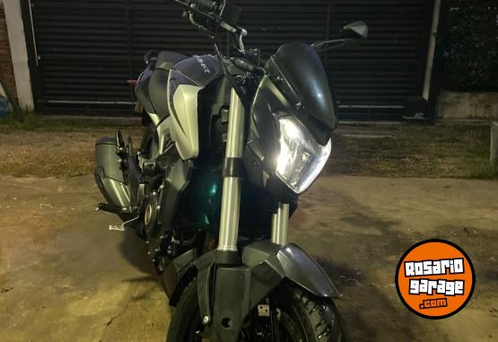 Motos - Bajaj DOMINAR 250 2023 Nafta 4300Km - En Venta