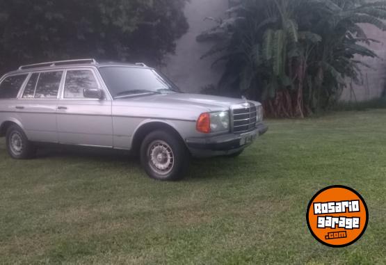 Cl�sicos - Rural Mercedes 300 - En Venta