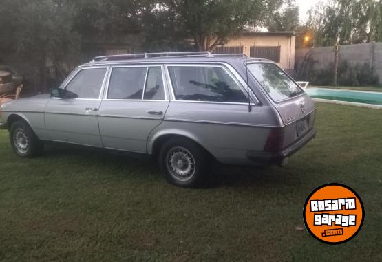 Cl�sicos - Rural Mercedes 300 - En Venta