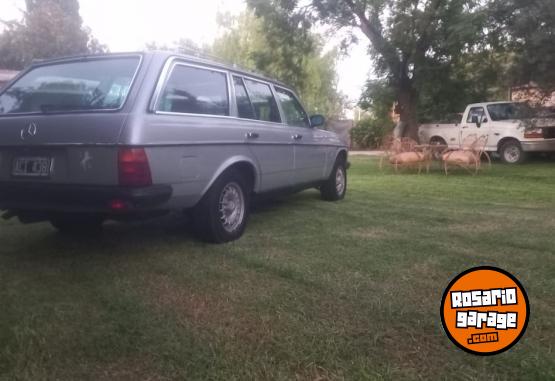 Cl�sicos - Rural Mercedes 300 - En Venta
