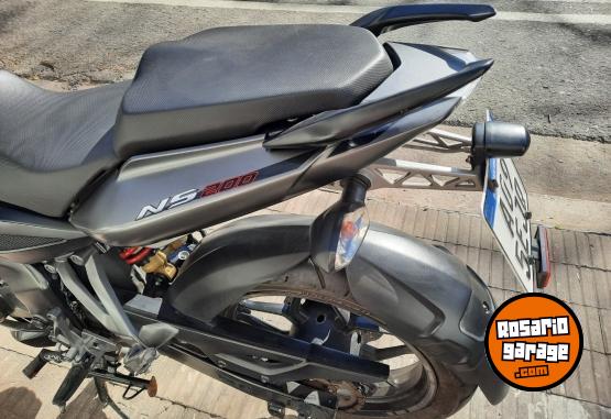Motos - Bajaj NS 200 2019 Nafta 9000Km - En Venta