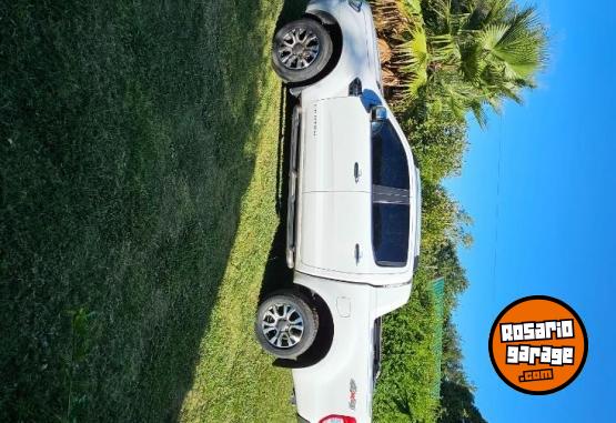 Camionetas - Ford ranger cd 3.2 ltd at 4x4 2021 Diesel 118600Km - En Venta