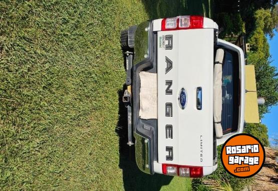 Camionetas - Ford ranger cd 3.2 ltd at 4x4 2021 Diesel 118600Km - En Venta