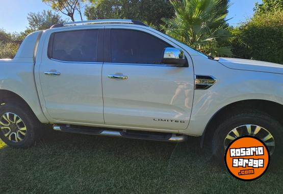 Camionetas - Ford ranger cd 3.2 ltd at 4x4 2021 Diesel 118600Km - En Venta