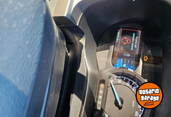 Camionetas - Ford ranger cd 3.2 ltd at 4x4 2021 Diesel 118600Km - En Venta