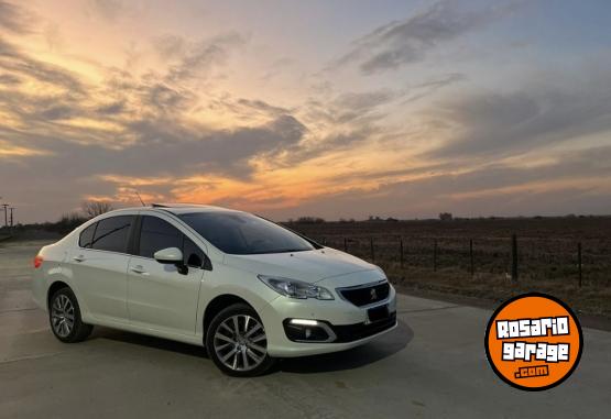 Autos - Peugeot 408 2022 Diesel 73000Km - En Venta