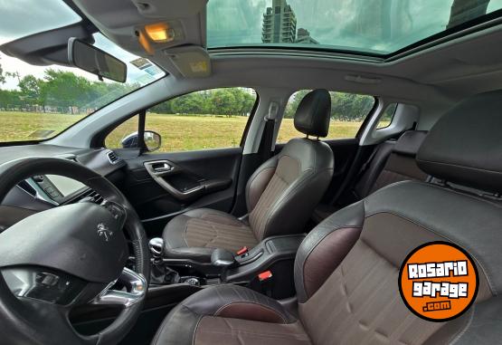 Autos - Peugeot 2008 2016 Nafta 100000Km - En Venta