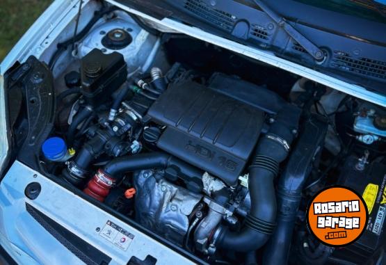 Utilitarios - Peugeot Partner HDI Berlingo 1.6 2011 Diesel 144000Km - En Venta