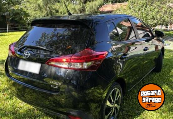 Autos - Toyota Yaris XLS Pack CVT 2022 Nafta 49500Km - En Venta