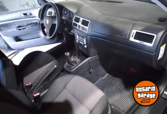 Autos - Volkswagen Bora 2007 Nafta 133000Km - En Venta