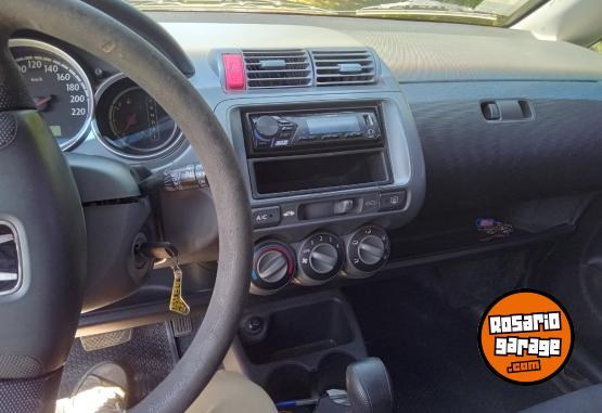 Autos - Honda Fit 2005 Nafta 210000Km - En Venta