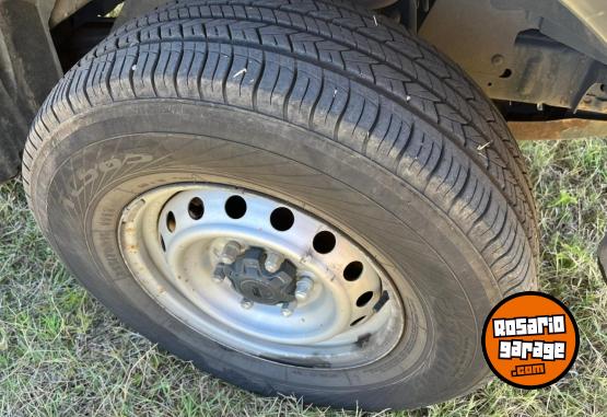 Camionetas - Ford Ranger CD 4x2 2.2 2018 Diesel 191000Km - En Venta