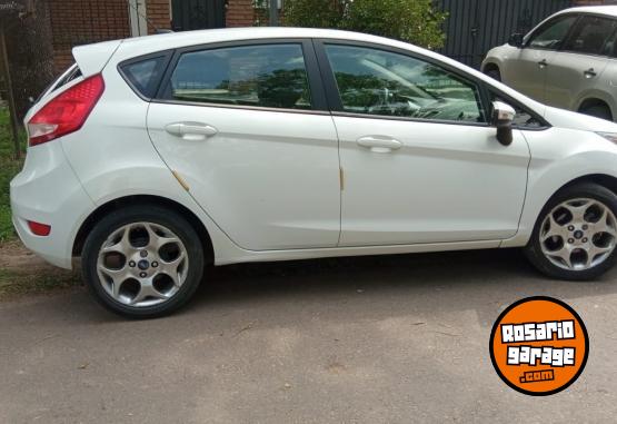Autos - Ford Fiesta kinetic titanium 2012 Nafta 155328Km - En Venta
