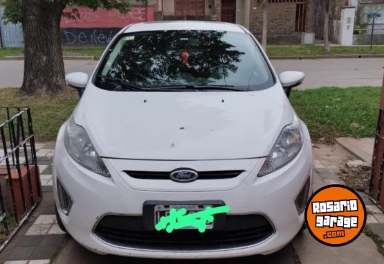 Autos - Ford Fiesta kinetic titanium 2012 Nafta 155328Km - En Venta
