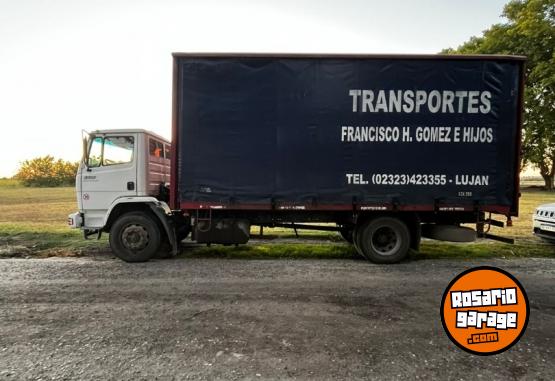 Camiones y Gr�as - Vendo 1720 md 2011 titular - En Venta