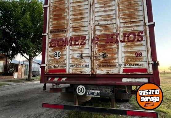 Camiones y Gr�as - Vendo 1720 md 2011 titular - En Venta