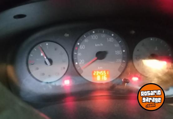 Autos - Renault Clio 2 TDI 15 5P 2006 Diesel 240000Km - En Venta