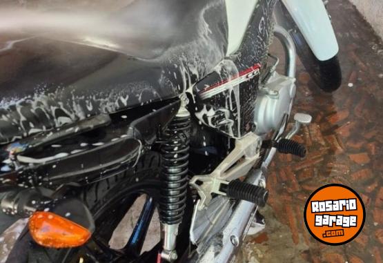 Motos - Honda Cg New Titan 150cc 2021 Nafta 61000Km - En Venta