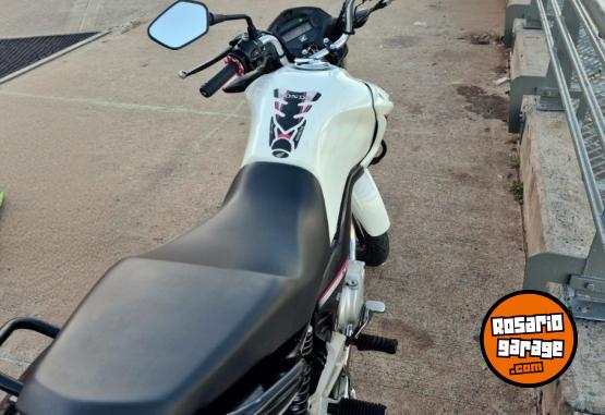 Motos - Honda Cg New Titan 150cc 2021 Nafta 61000Km - En Venta