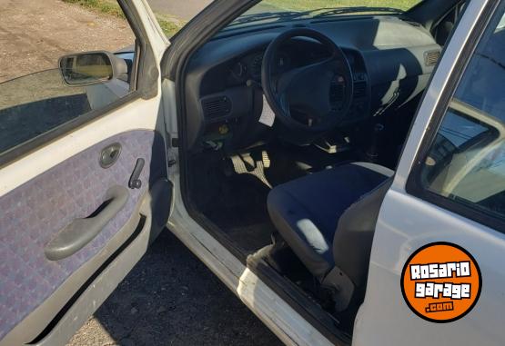 Autos - Fiat Palio 2000 Nafta 125000Km - En Venta