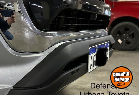 Camionetas - Toyota Hilux 4x4 SRX MT 2022 Diesel 41000Km - En Venta