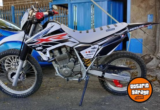 Motos - Honda Tornado 250 2011 Nafta 7930Km - En Venta
