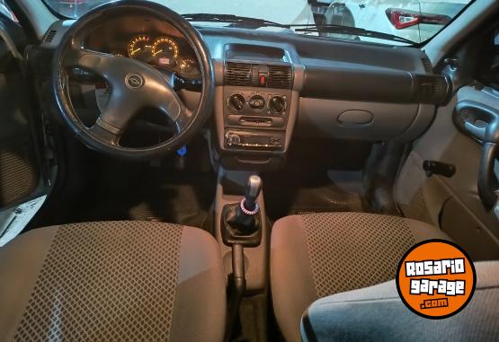 Autos - Chevrolet Corsa 2009 Nafta 143000Km - En Venta