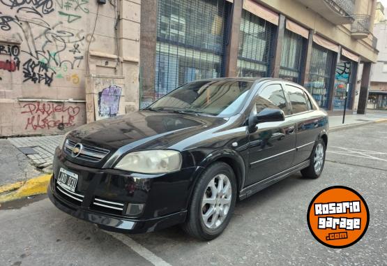 Autos - Chevrolet ASTRA GLS 2.0 2011 GNC 290000Km - En Venta