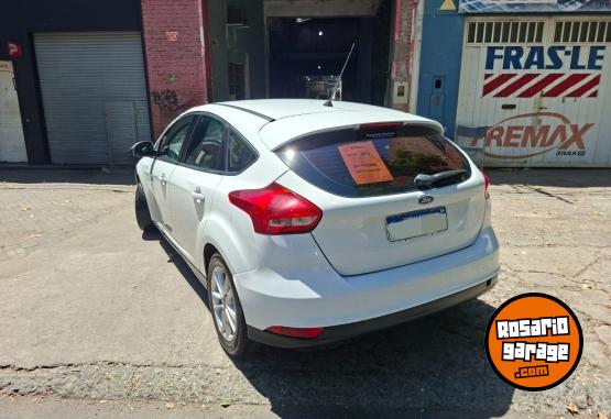 Autos - Ford Focus 2016 Nafta 110000Km - En Venta