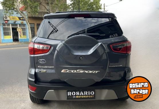 Autos - Ford Ecosport Titanium 2022 Nafta 60000Km - En Venta
