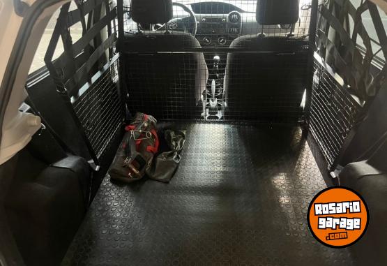 Autos - Toyota Etios de carga 2023 Nafta 97000Km - En Venta