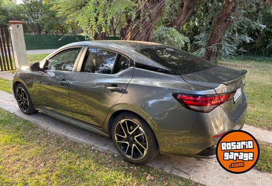 Autos - Nissan Sentra SR cvt 2024 Nafta 17000Km - En Venta
