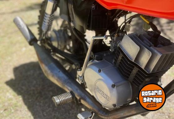 Motos - Suzuki AX 100 2016 Nafta 123Km - En Venta