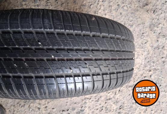 Accesorios para Autos - Vendo cubierta - En Venta