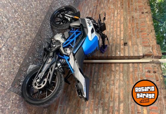 Motos - CF Nk 300 2023 Nafta 15000Km - En Venta