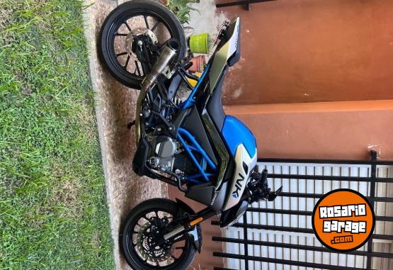 Motos - CF Nk 300 2023 Nafta 15000Km - En Venta
