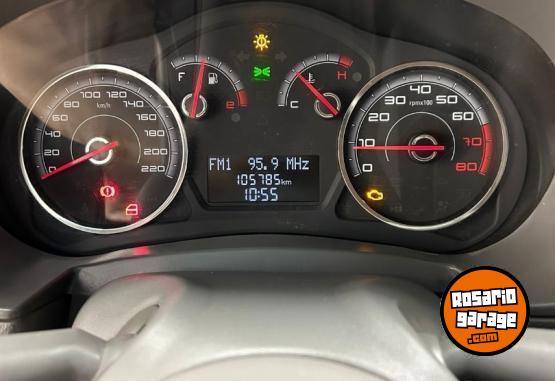 Autos - Fiat Palio Atractive 2016 GNC 105000Km - En Venta