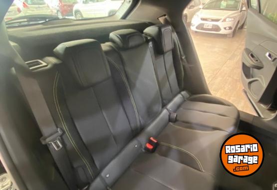 Autos - Peugeot 2008 GT T200 2026 Nafta 0Km - En Venta