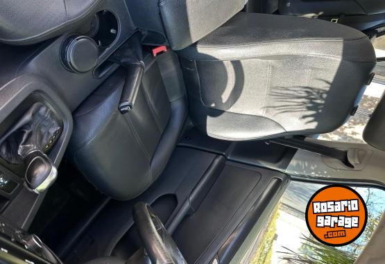 Autos - Volkswagen Vento 2011 GNC 210Km - En Venta