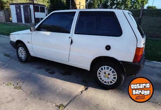 Autos - Fiat UNO 1.3 base muy bueno 1999 Nafta 241360Km - En Venta