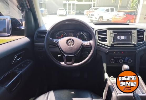 Camionetas - Volkswagen Amarok V6 Comfortline DC 2023 Diesel 46300Km - En Venta