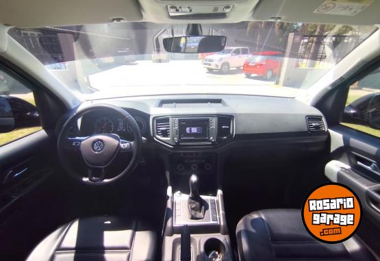 Camionetas - Volkswagen Amarok V6 Comfortline DC 2023 Diesel 46300Km - En Venta