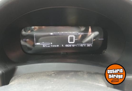 Utilitarios - Citroen BERLINGO FURGON HDI 2018 Diesel 190000Km - En Venta